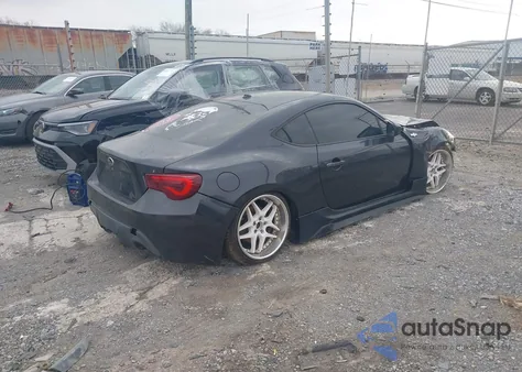 2013 Scion Fr-S z USA, uszkodzony, nr VIN JF1ZNAA18D1715328